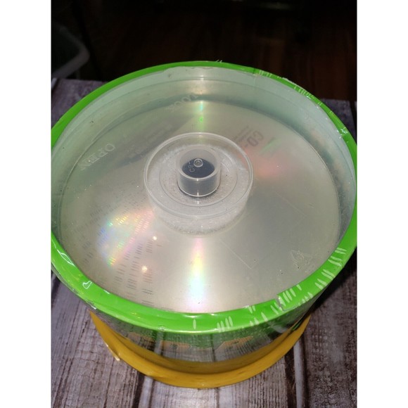 Staples CD-R 80 Minute Recording 50 Disc Pack Blank, Sealed NEW - Picture 3 of 3